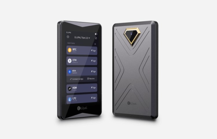 The Ellipal Titan 2.0 cold wallet