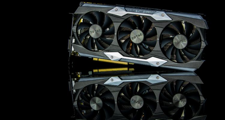 Ar verta naudoti neprofesionalią kriptovaliutų kasimo įrangą?