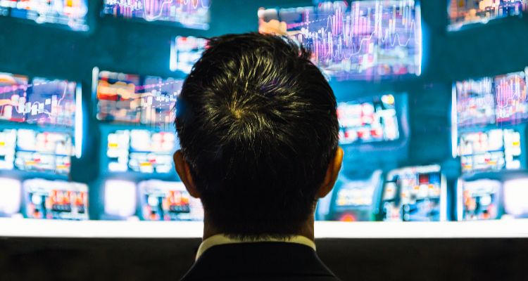 Investavimas į kriptovaliutas - ką žinoti pradedant nuo nulio?